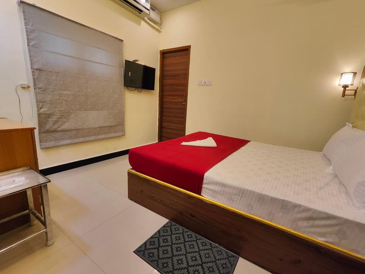 Hotel Comfort Kanchipuram Ngoại thất bức ảnh